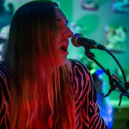 The Royal Beggars live at The Globe, October 2022