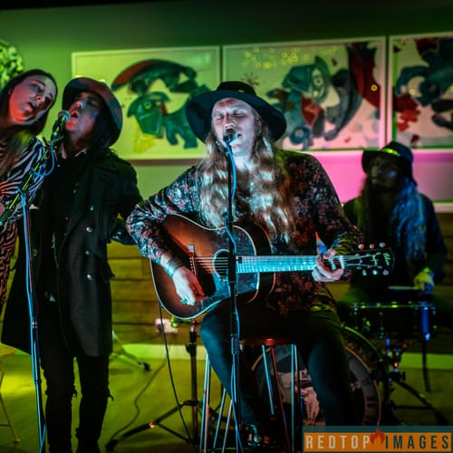 The Royal Beggars live at The Globe, October 2022